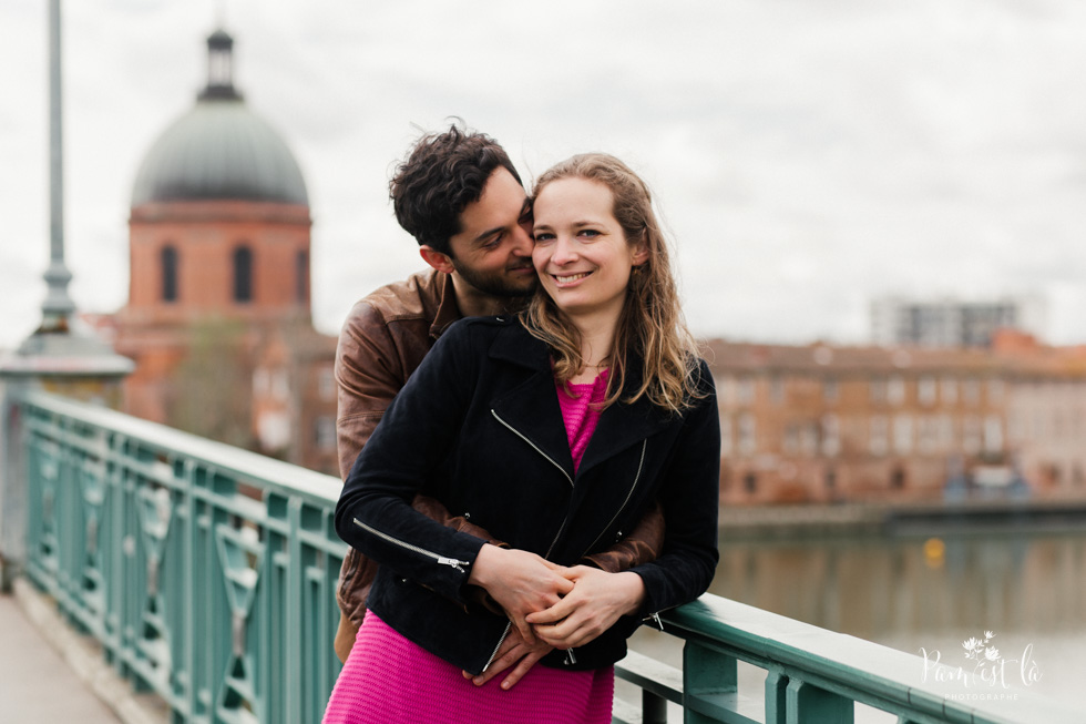 Pam est la photographe mariage : séance photo dans les rues de Toulouse